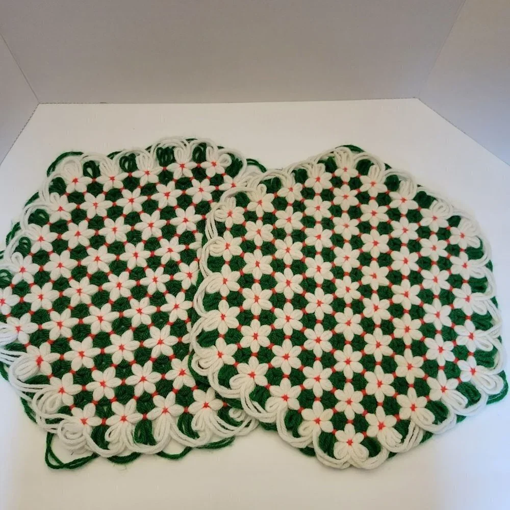 Christmas Themed Green Red & White Handmade Knit Yarn Table Tops / Placemats